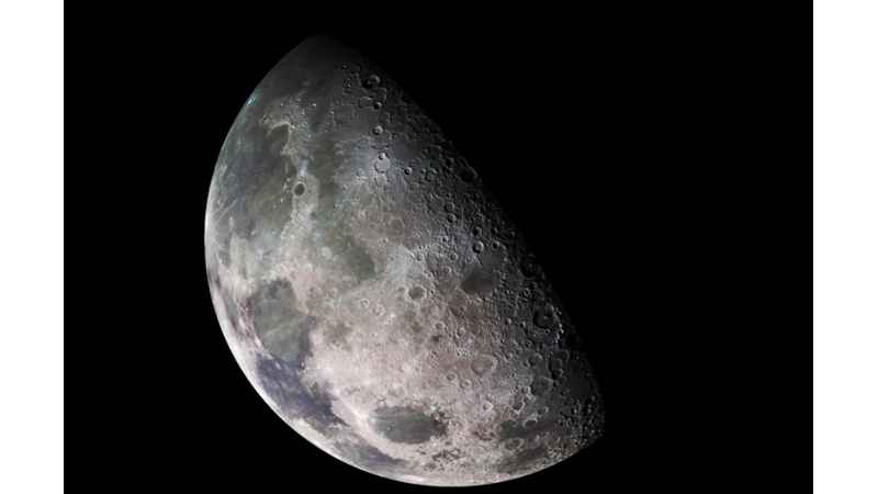 LET'S SEE THE NORTH POLE OF THE MOON