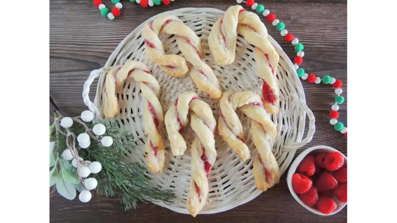 CHRISTMAS RECIPES: PUFF PASTRY CONFECTIONERY -Friendz10