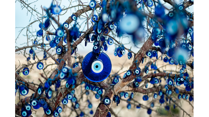 Nazar Değmesi Nasıl Oluyor?