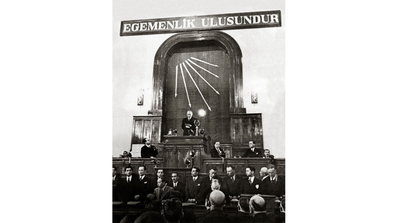 ‘EGEMENLİK, KAYITSIZ ŞARTSIZ MİLLETİNDİR’ LEVHASININ GEÇMİŞİ