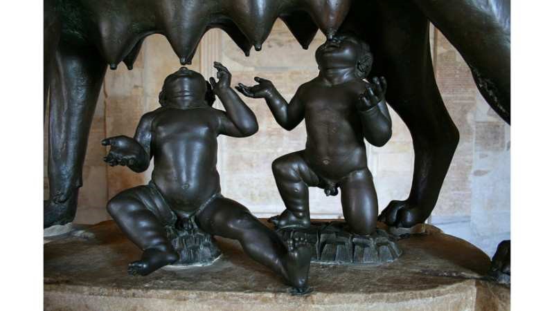 ROMA'YI KURAN İKİZLER: ROMULUS VE REMUS