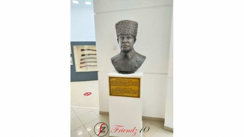 Friendz10 Buradaydı: Sakarya Şehitler Anıtı
