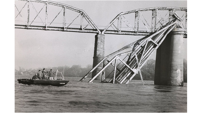 ŞAHİTLERİ OLAN ŞEHİR EFSANESİ: GÜVE ADAM