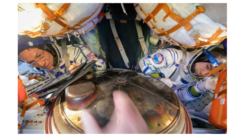 371 DAYS LATER RETURN HOME FROM SPACE -Friendz10