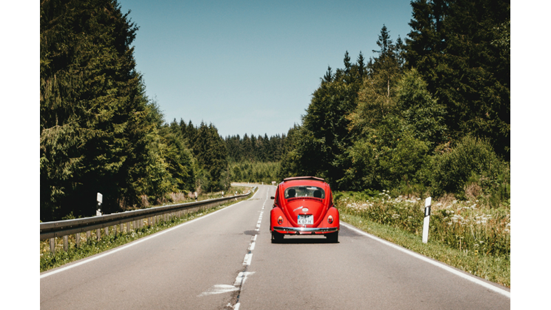 LUCK AND OPPORTUNITIES CAN HAPPEN ANYWHERE AT ANY TIME: THE RED CAR THEORY -Friendz10