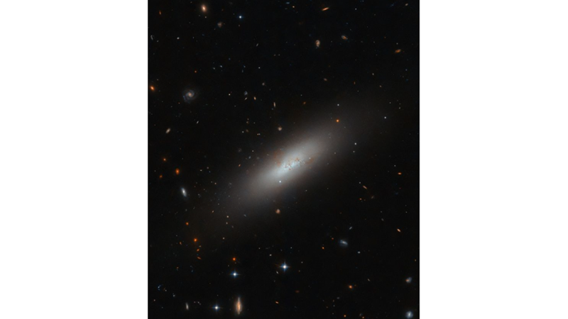 DWARF ELLIPTICAL GALAXY: IC 3430