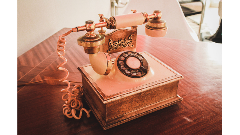 TELEFONUN DİĞER UCUNDA KİM OLSUN İSTERDİNİZ? - Friendz10