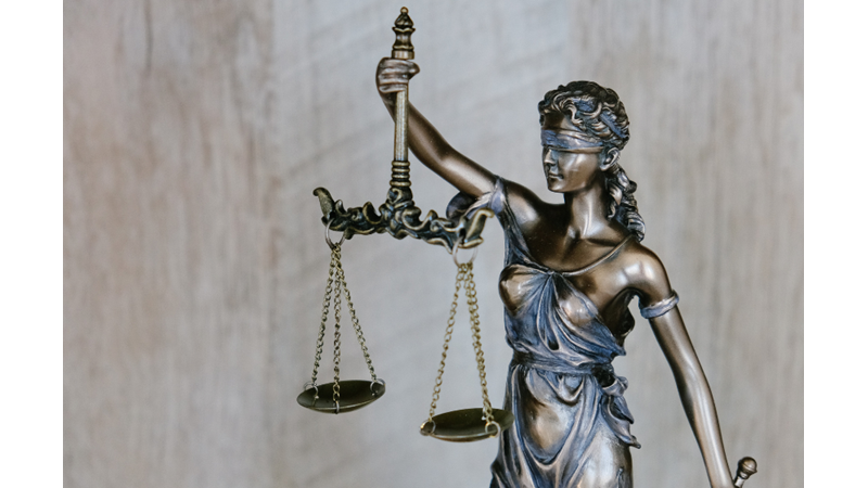HUKUK VE ADALETİN SAVUNUCULARI: 5 NİSAN AVUKATLAR GÜNÜ