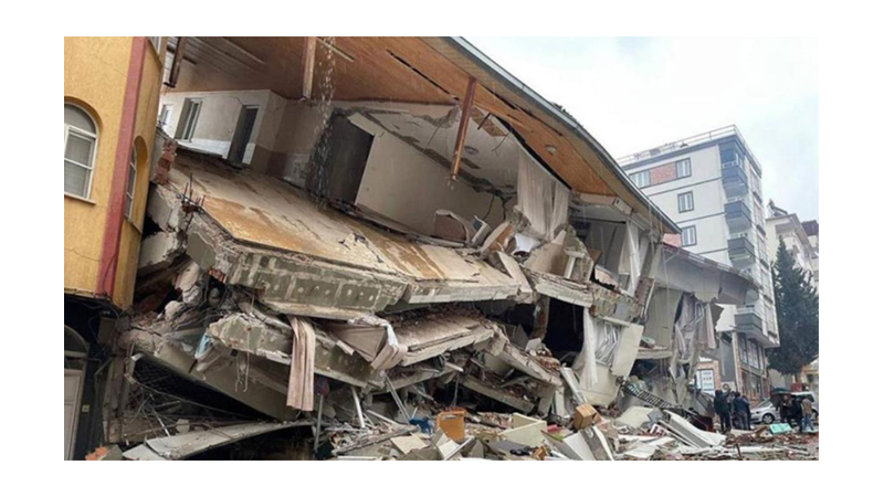 DÜNYANIN DÖRT BİR YANINDAKİ UZMANLARIN ÜLKEMİZDEKİ DEPREM HAKKINDA SÖYLEDİKLERİ