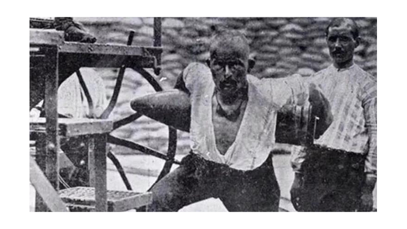 ADETA ÜLKEYİ SIRTLANAN: SEYİT ONBAŞI