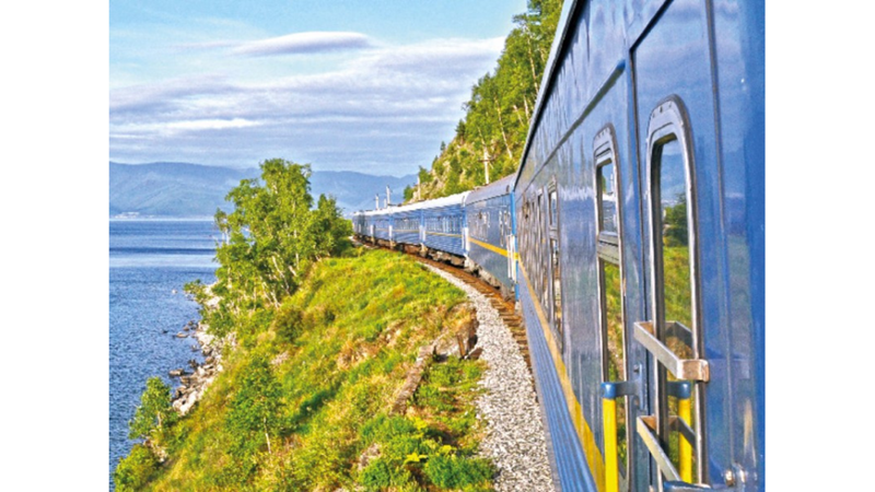 DÜNYANIN EN UZUN TREN YOLCULUĞU VE YOL ARKADAŞI