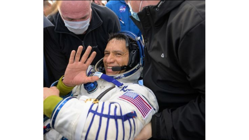 371 DAYS LATER RETURN HOME FROM SPACE -Friendz10