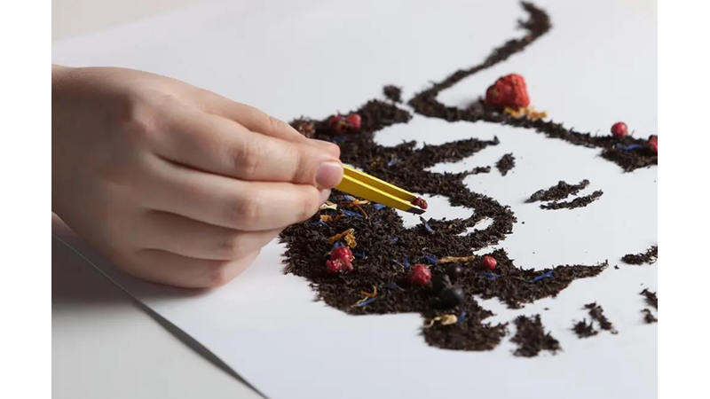 TÜRKÇEYE ÇEVİRİNCE ANLAMINI YİTİREN PROJE: CELEBRI-TEA -Friendz10