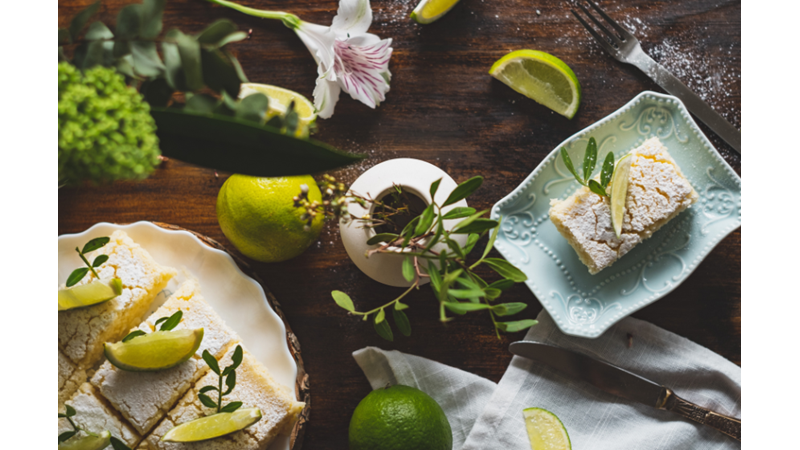 TAM YAZLIK: MİSKET LİMONLU VE HİNDİSTAN CEVİZLİ BAR TARİFİ