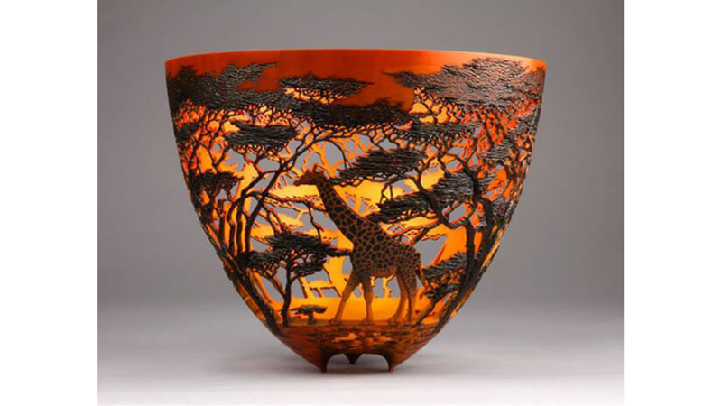 DOĞADAN İLHAM ALAN ÇARPICI AHŞAP SANAT ESERİ