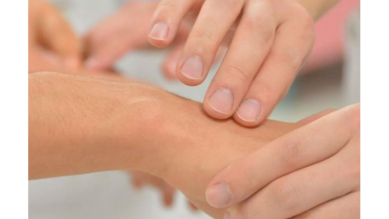 ENKAZDAN KURTULAN KİŞİLERDE GÖRÜLEN KOMPARTMAN SENDROMU