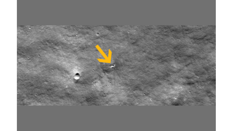 NASA YENİ BİR AY KRATERİ GÖRÜNTÜLEDİ -Friendz10