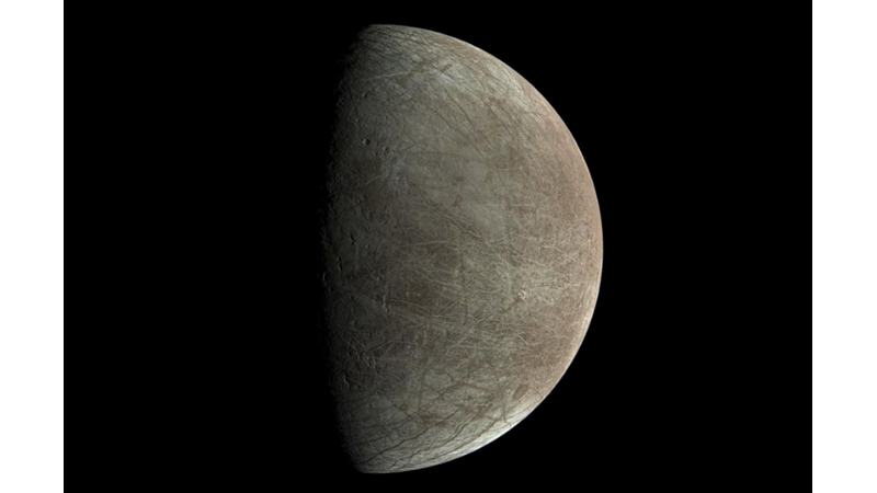 SATELLITE WITH HIDDEN SALT WATER OCEAN: EUROPA -Friendz10