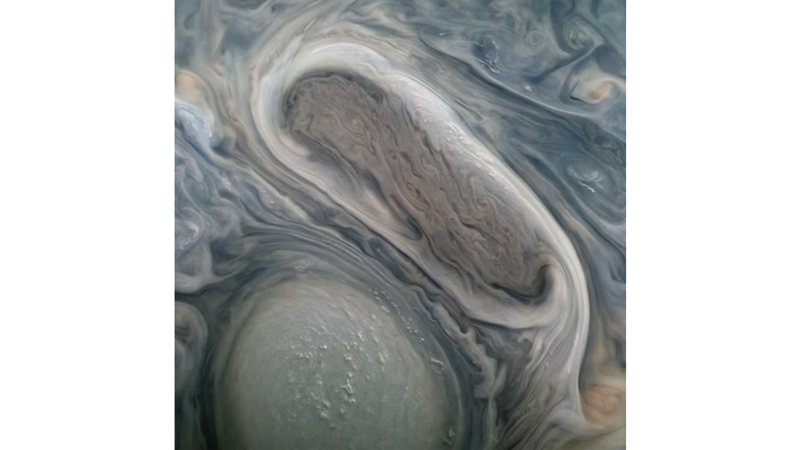 THE CENTRE OF THE JUPITER THAT LOOKS LIKE SOUP -Friendz10