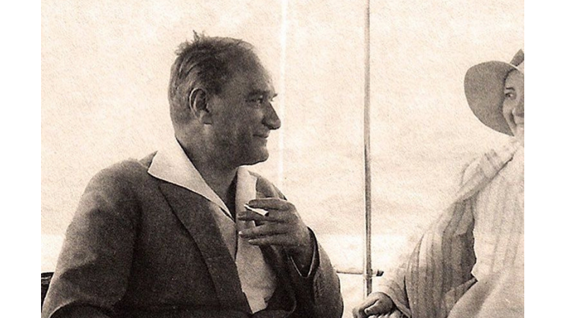 8 OCAK: ERZİN'İN DÜŞMAN İŞGALİNDEN KURTULUŞUNUN 102. YIL DÖNÜMÜ KUTLU OLSUN!