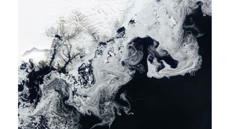 ROTATING ICE CHUNKS