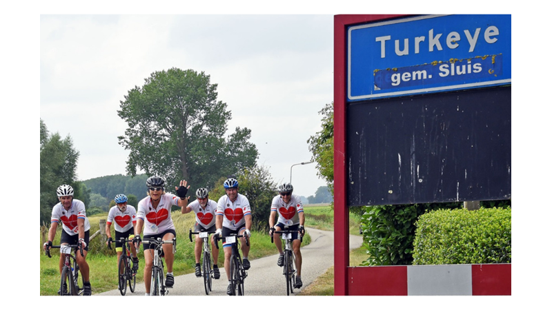 HOLLANDA’DA TÜRKİYE KÖYÜ!