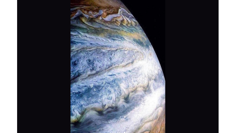 THE CLOSEST IMAGES OF THE JUPITER EVER -Friendz10