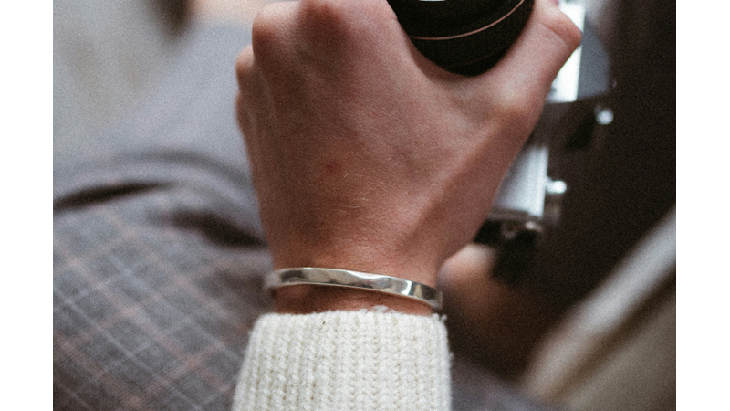 KATALOGDAN BİR ŞEYLER SEÇME STRESİ: HELE Kİ GÖRMEDEN PAHALI BİR ŞEYLER ALMAYA ÇALIŞMAK DAHA ZOR