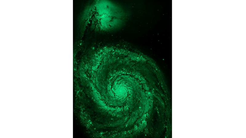 LET'S TAKE A LOOK AT SPIRAL GALAXIES TOGETHER