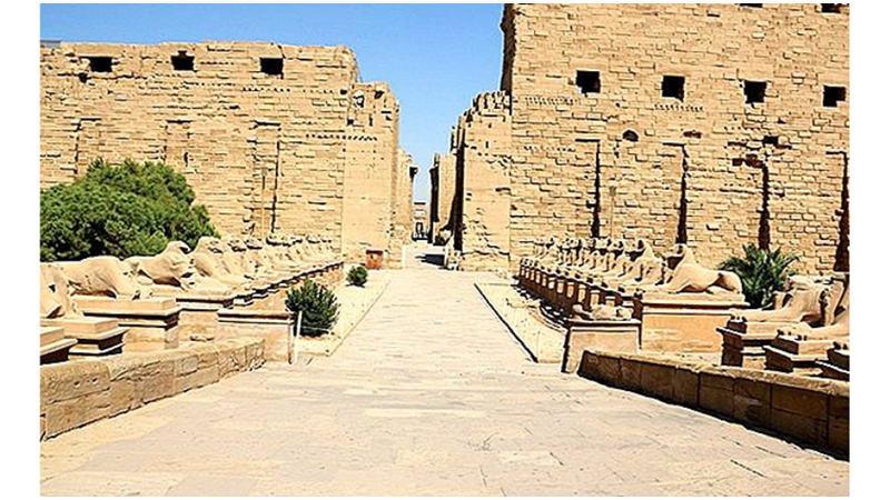 YARIM KALAN TAPINAK: KARNAK
