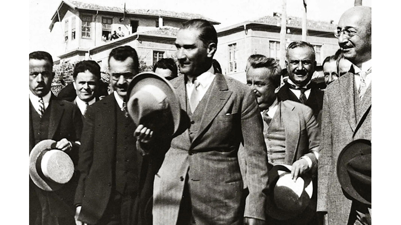 ŞAPKA DEVRİMİ: 25 KASIM 1925