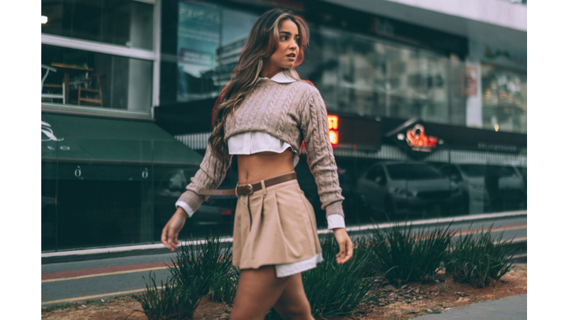 LİSEDEKİ MÜDÜR YARDIMCIMIZIN KULAKLARINI ÇINLATACAK KOMBİN