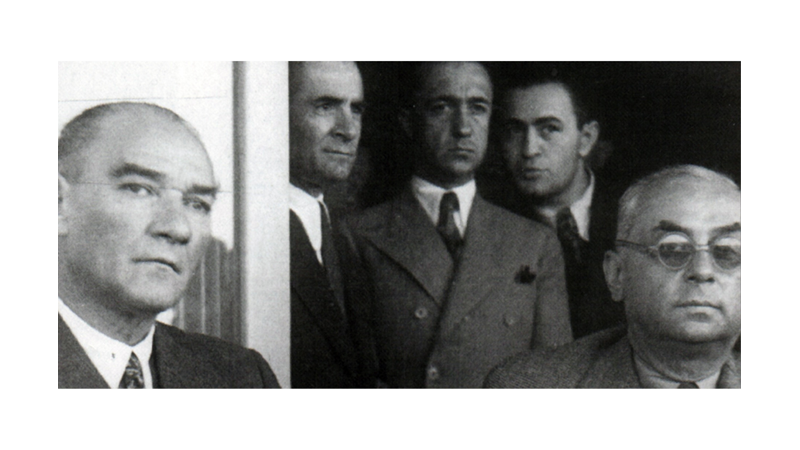 ZAFER BAYRAMIMIZIN 101. YILI KUTLU OLSUN! -Friendz10