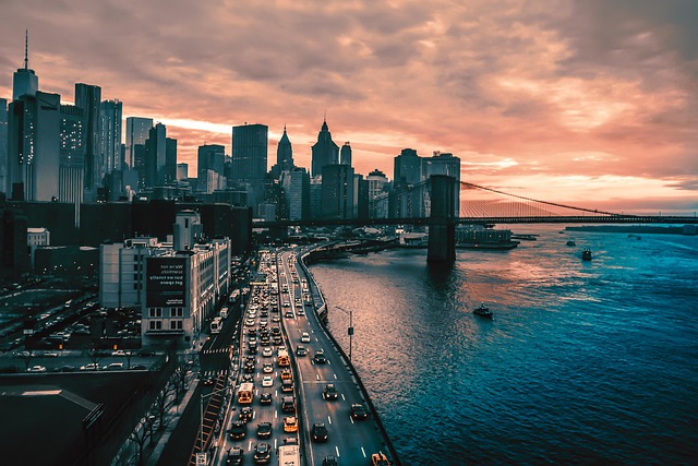 Toplumun İçinde Olamamak