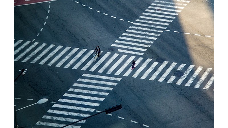 Olmayışlarla Yaşamak