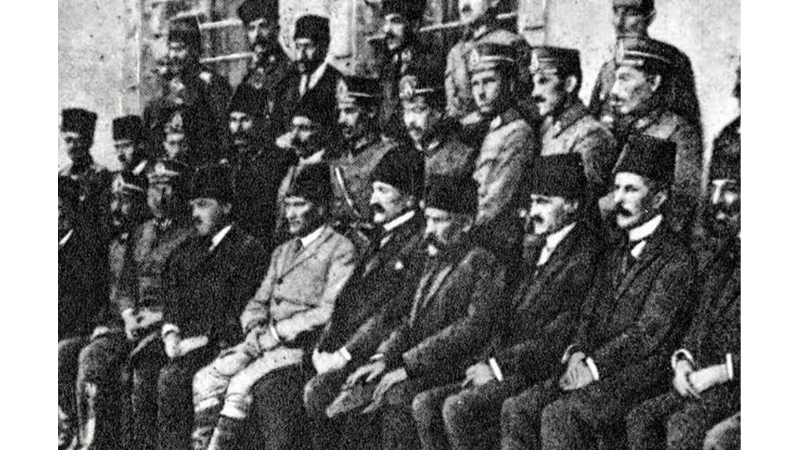 CUMHURİYETE GİDEN YOL AÇILDI: ERZURUM KONGRESİ 105 YAŞINDA!