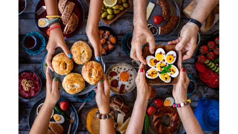 SİZCE KAHVALTININ MUTLULUKLA BİR İLGİSİ VAR MI? -Friendz10