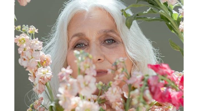 Yaşlı Gözükmek – Friendz10