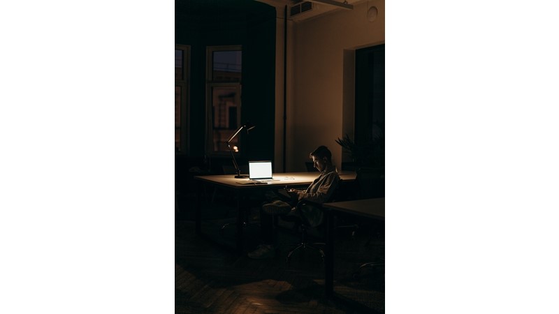 Mola Vermeden Çalışmak – Friendz10