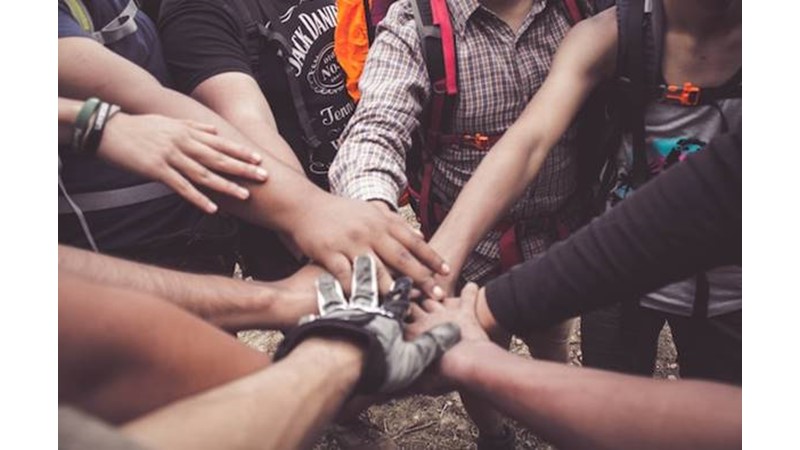 Güven Bir Kere Sarsıldığında Bir Daha Eskisi Gibi Toparlanamaz – Friendz10