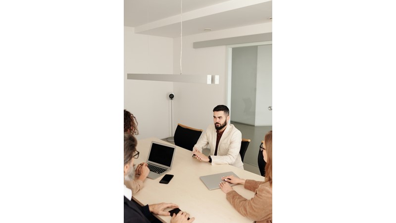 Bir İnsanı Başkalarıyla Kıyaslamak – Friendz10