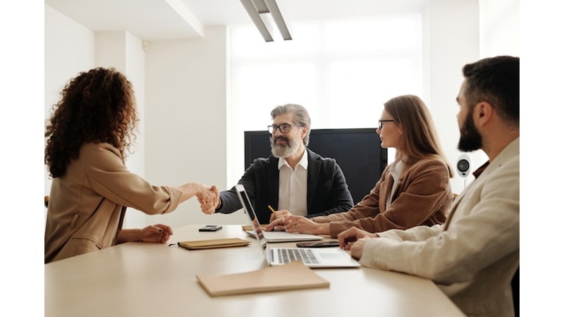 Bir İnsanı Başkalarıyla Kıyaslamak – Friendz10