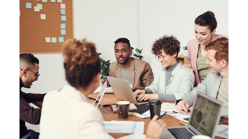 Tüm Saçmalıklara Bir Son Vermek – Friendz10