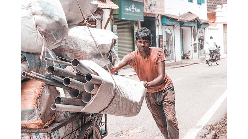 Hakkını Alamadığımız Hissi – Friendz10