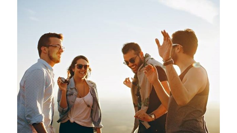 Eğlencenin Oluşturduğu Duygusal Bağ – Friendz10