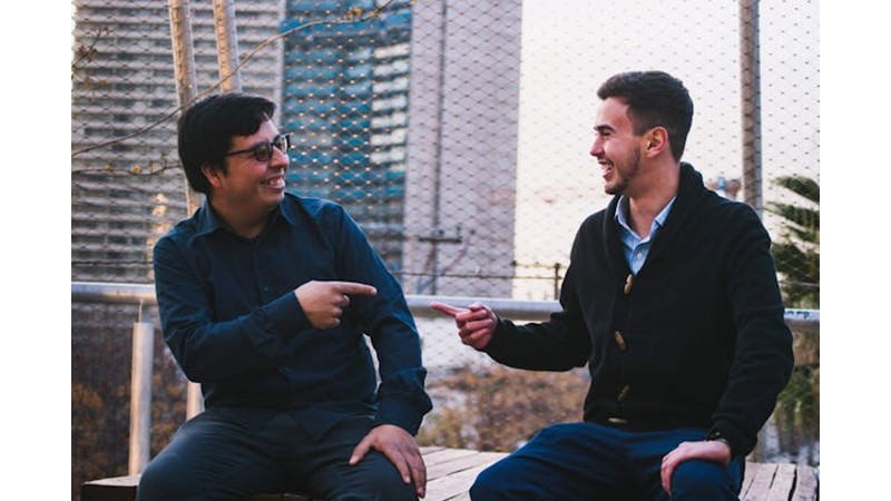 Hava Atmanın En Kötü Yolu - Friendz10