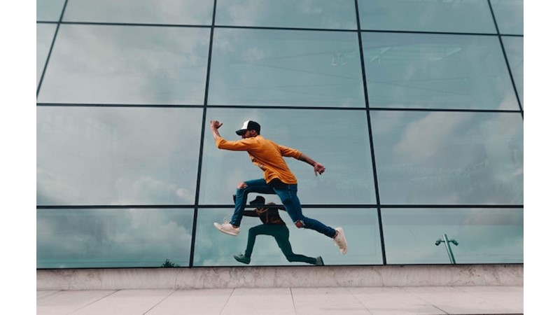 Aşırı Enerjik Olmak – Friendz10