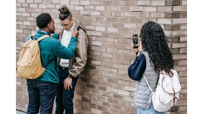 Saldırganlığın İlkel Bir Güç Göstergesi Olması