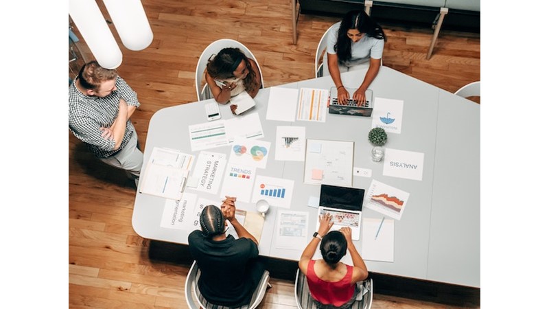 Hakkını Alamadığımız Hissi – Friendz10