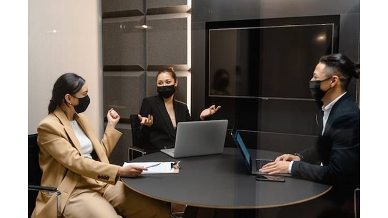 Yönetimin Gözüne Girebilmek – Friendz10